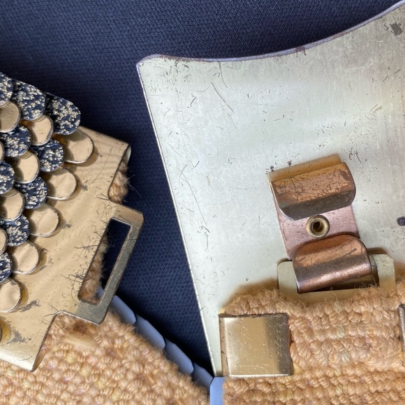 Vintage Gold Stretch Belt - Picture 9 of 13